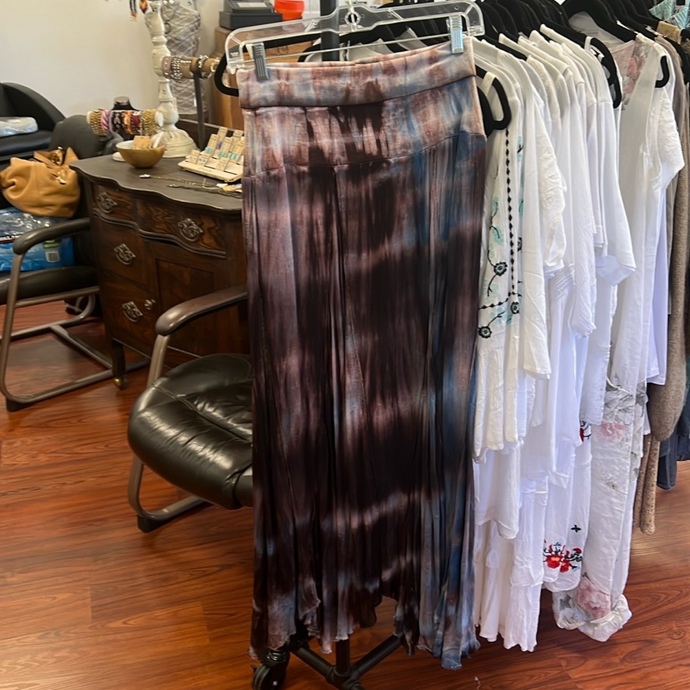 Women’s skirt